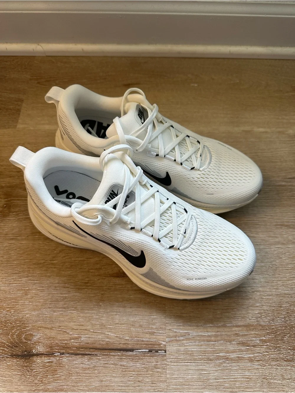 Nike Women’s Vomero 18